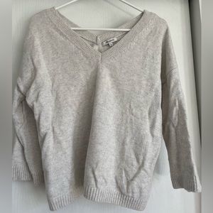 Madewell v neck sweater